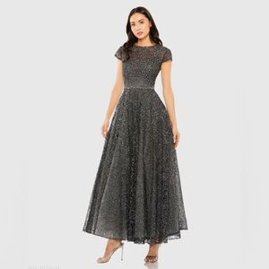 NWT $698 MAC DUGGAL Gray Embellished Cap Sleeve A Line Dress MIDI TEA 20371